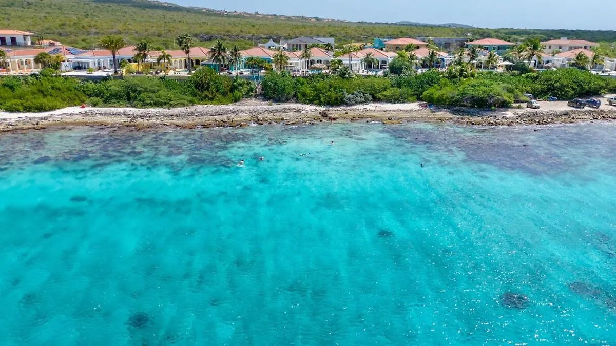 הוילה קרלנדיק Crown Ridge 12 Oceanfront, Pool, Near Dive Sites 0*,